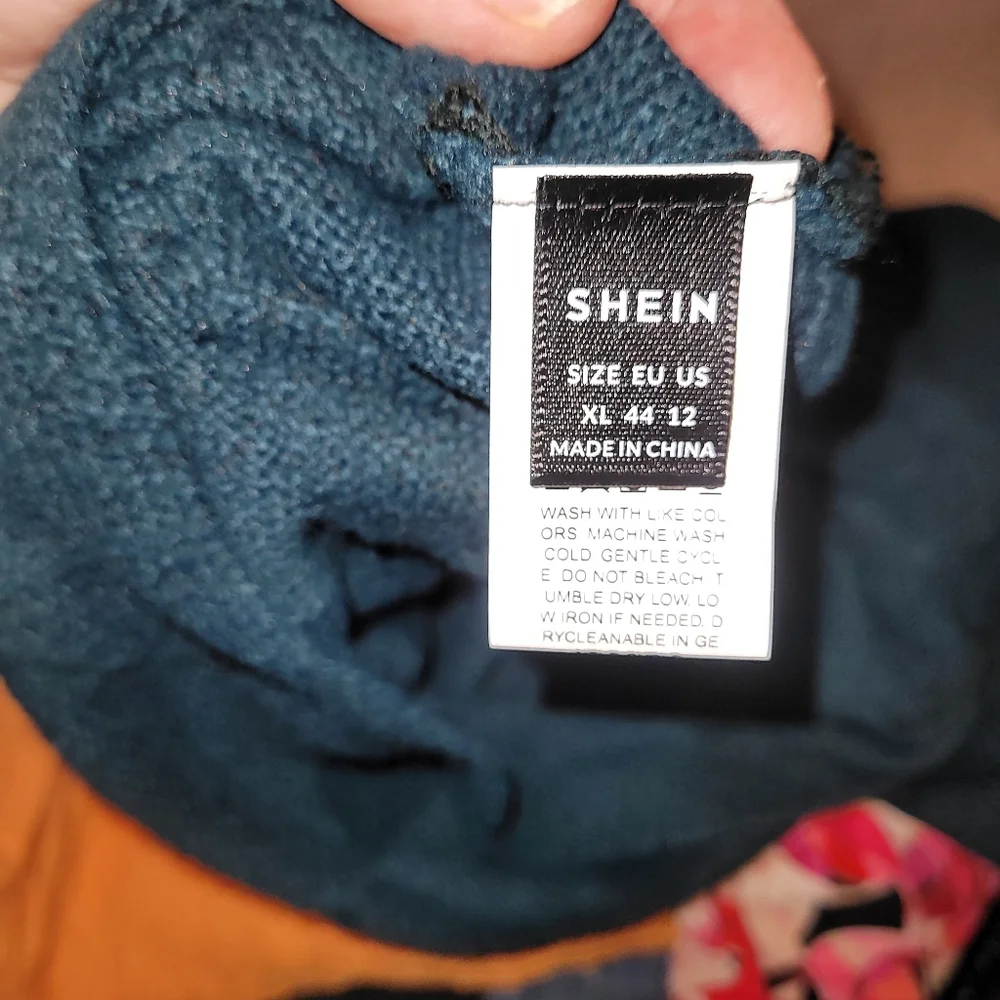 Shein Boatneck Sweater Woman's Size XL - Picture 9 of 10